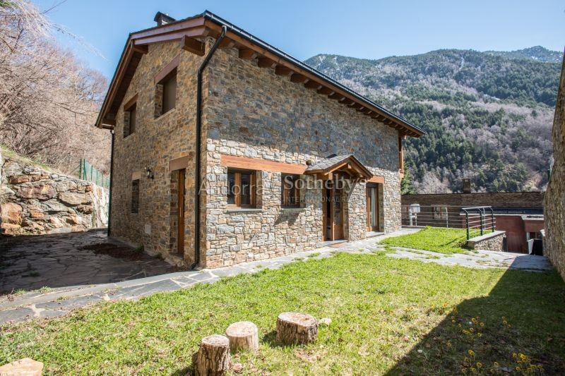 real estate agency in el serrat andorra